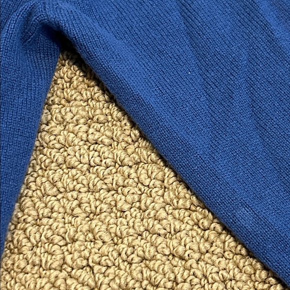 Henri Bendel Blue Cashmere Cardigan Sweater size Small Button Front - Picture 16 of 16